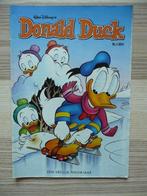 Donald Ducks 2011, Gelezen, Ophalen of Verzenden, Meerdere stripboeken