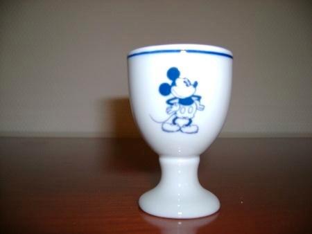 Eierdopjes Mickey Guy Degrenne servies, Huis en Inrichting, Keuken | Servies, Nieuw, Overige typen, Overige stijlen, Porselein