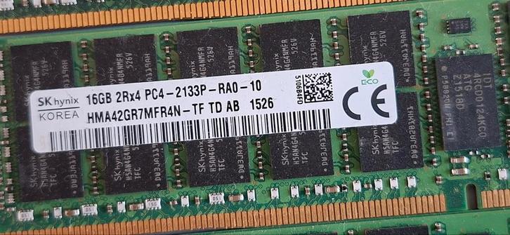 ECC Server RAM 16GB DDR4 PC4-2133P, Computers en Software, RAM geheugen, Zo goed als nieuw, 16 GB, DDR4, Ophalen of Verzenden