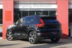Volvo XC40 2.0 T4 R-Design | Automaat | Black Line | Panoram, 15 km/l, Zwart, Bedrijf, 92 €/maand