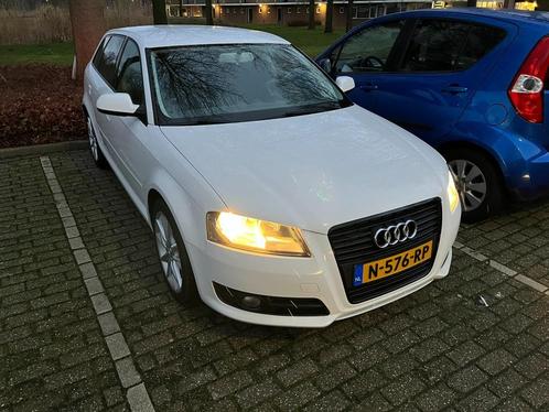 Audi A3 1.8 Tfsi Sportback 118KW 2010 Wit, Auto's, Audi, Particulier, A3, ABS, Airbags, Airconditioning, Bluetooth, Centrale vergrendeling