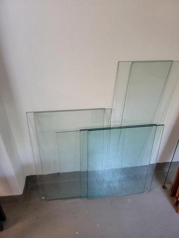 7* glasschappen voor (LUNDIA) VITRINE KAST 4mm en 8mm dik beschikbaar voor biedingen