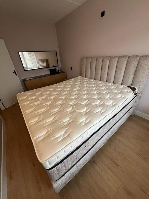Hotel Chique Topper, Huis en Inrichting, Slaapkamer | Boxsprings, Zo goed als nieuw, 180 cm, 200 cm, Tweepersoons, Wit, Ophalen