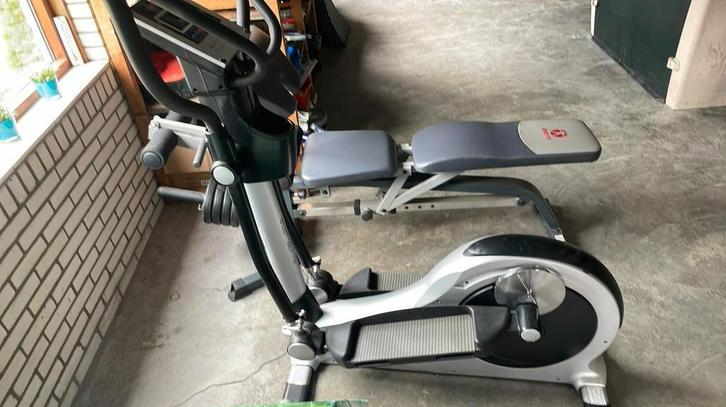 Infiniti crosstrainer, Sport en Fitness, Fitnessapparatuur, Gebruikt, Crosstrainer, Armen, Benen, Borst, Buik, Rug, Metaal, Ophalen