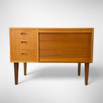 Nieuw binnen! Vintage bureau/dressoir, Huis en Inrichting, Bureaus, Gebruikt, ?, Bureau, ?