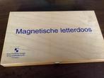 Oude magnetische letterdoos in houten kist, Ophalen of Verzenden