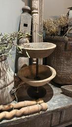 Etagere oude houten schalen uit india, Ophalen