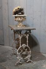 Prachtig klein gietijzeren tuintafeltje, Ophalen