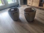 Twee netee planten bakken, Ophalen of Verzenden, Zo goed als nieuw, Rond