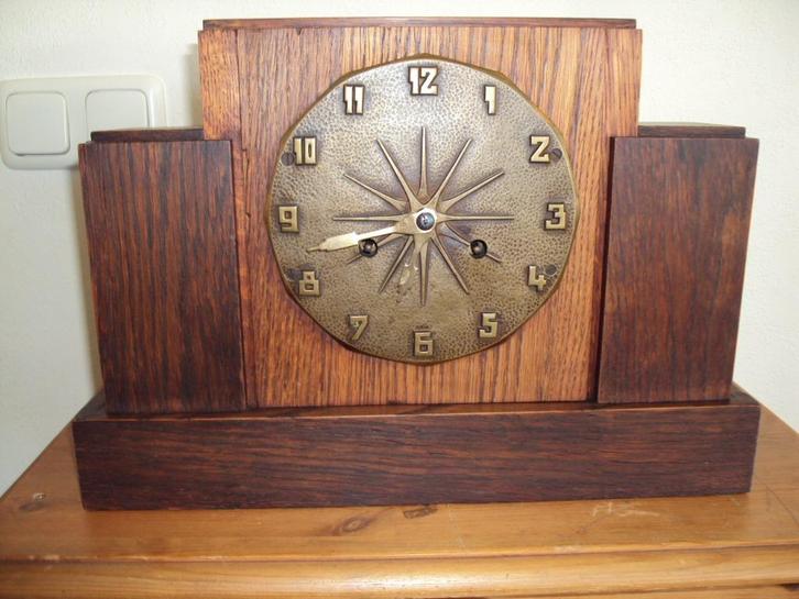 Pendule Amsterdamse/Haagse school art deco., Antiek en Kunst, Antiek | Klokken, Ophalen of Verzenden
