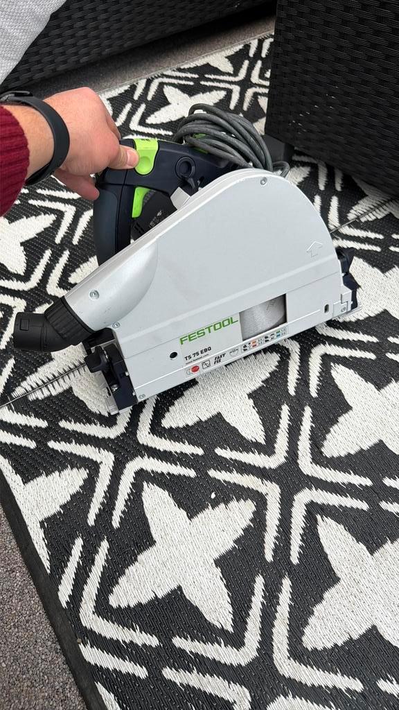 Festool TS 75 EBQ-Plus Invalcirkelzaag, Doe-het-zelf en Verbouw, Gereedschap | Zaagmachines, Zo goed als nieuw, Invalzaag, 1200 watt of meer