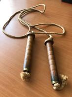 Antiek springtouw met koperbeslag op de houten handvatten, Ophalen of Verzenden