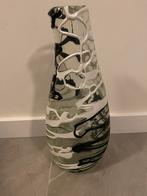 Glazen vaas zwart wit motief Handmade 42cm, Huis en Inrichting, Woonaccessoires | Vazen, Zwart, Ophalen of Verzenden, Minder dan 50 cm