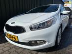 Kia Cee'd 1.6 GDI Comfort Pack Nieuwe APK, Auto's, Kia, Voorwielaandrijving, Euro 5, 135 pk, Gebruikt