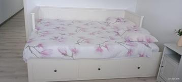 SLAAPBANK – BED, 2 of 1-pers. €200 inc. 2 matrassen 80x200 beschikbaar voor biedingen