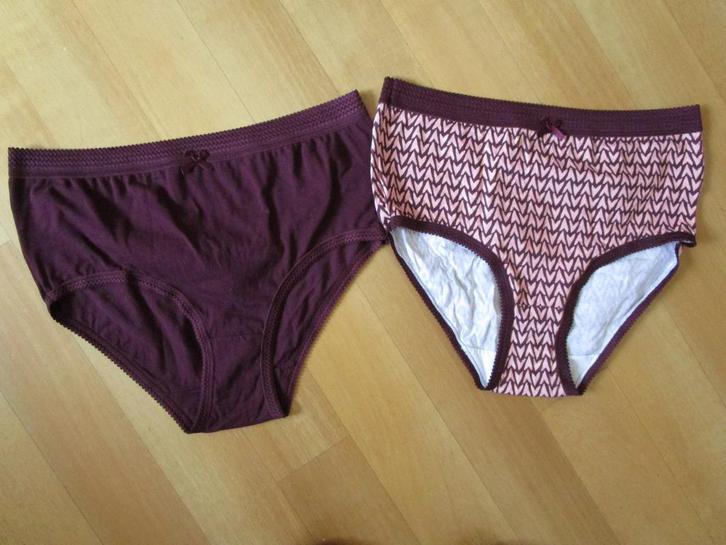 Twee dames slips maat XL, Kleding | Dames, Ondergoed en Lingerie, Slip, Paars, Ophalen of Verzenden