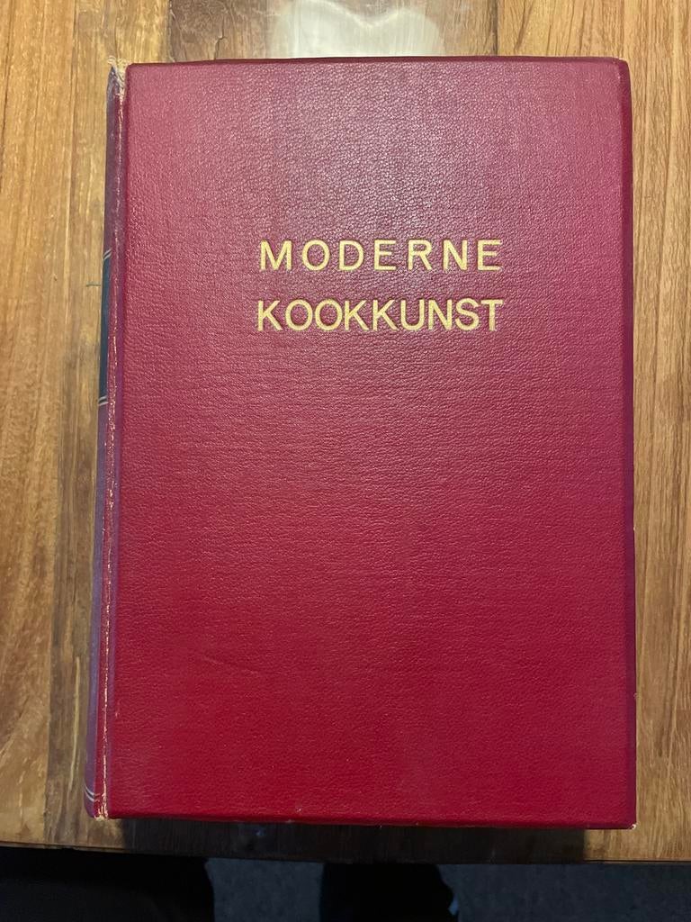 Moderne Kookkunst Pellaprat - Klassiek kookboek, Boeken, Gelezen, Voorgerechten en Soepen, Ophalen of Verzenden, Gezond koken