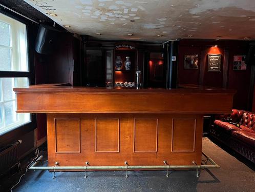 Gezellige bar met rvs blad, spoelbak, koeling en tap, Huis en Inrichting, Barren, Zo goed als nieuw, Ophalen