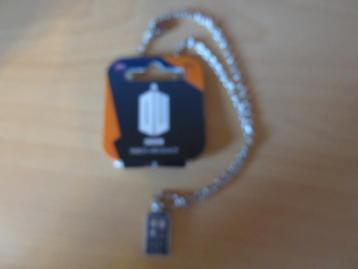 Dr. Who sieraden - ketting met oorbellen beschikbaar voor biedingen