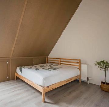 Tarva bedframe en lattenbodems IKEA 160x200