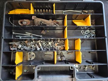 VW kever bus T1 onderdeeltjes beschikbaar voor biedingen