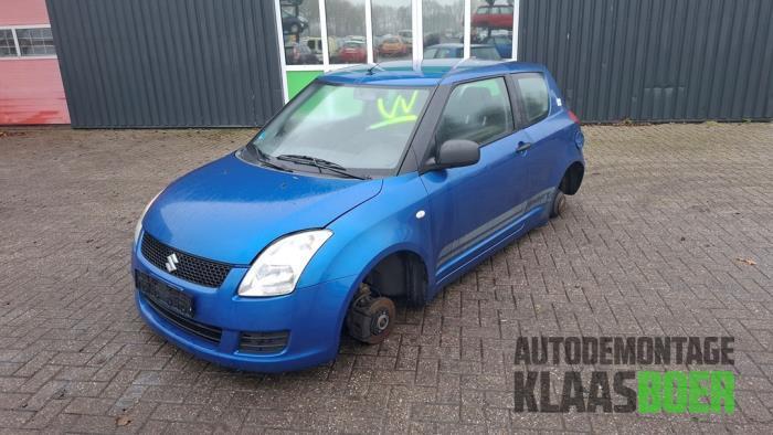 Dynamo van een Suzuki Swift, Auto-onderdelen, Motor en Toebehoren, Suzuki, Gebruikt, 6 maanden garantie, 12 maanden garantie, Ophalen of Verzenden