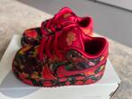 The Wizard of Oz x Nike SB Dunk Low l Poppy Field l 22, Kinderen en Baby's, Babykleding | Schoentjes en Sokjes, Ophalen of Verzenden
