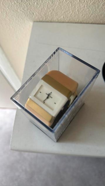 Wize & Ope horloge beschikbaar voor biedingen