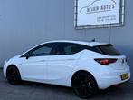 Opel Astra 1.4 Turbo Black Edition Carplay/Airco/17inch., Stof, 150 pk, 620 kg, Wit