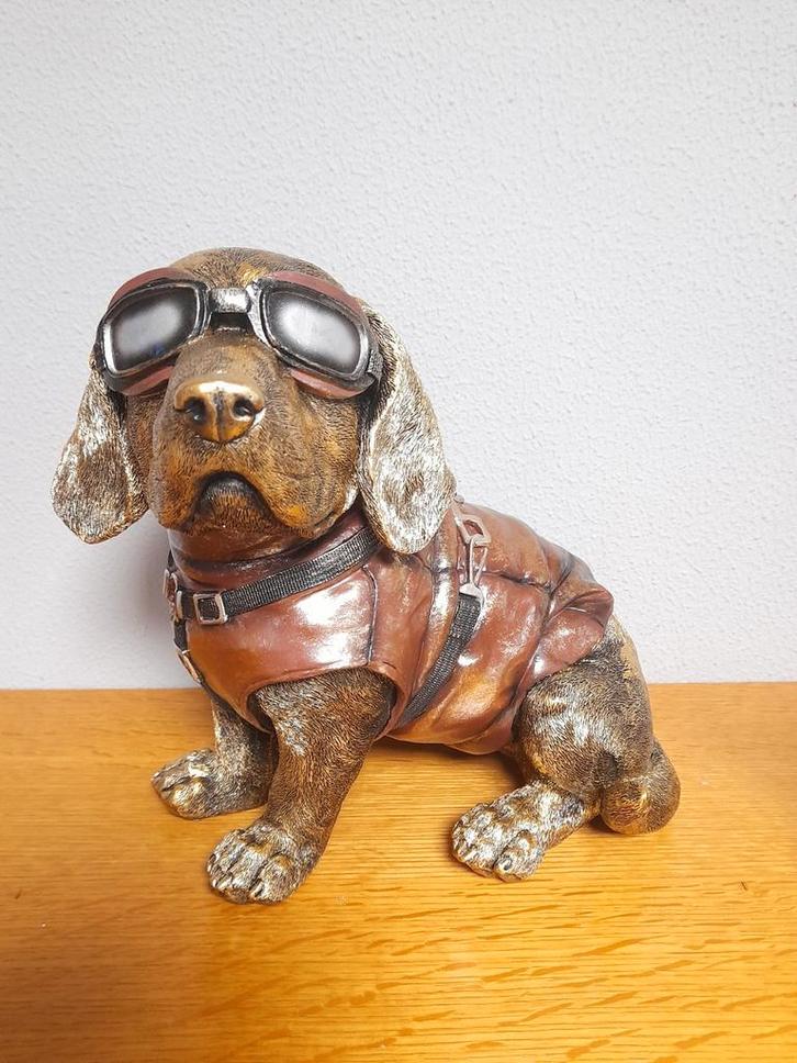 Een das hond als piloot, Verzamelen, Beelden en Beeldjes, Zo goed als nieuw, Dier, Ophalen of Verzenden