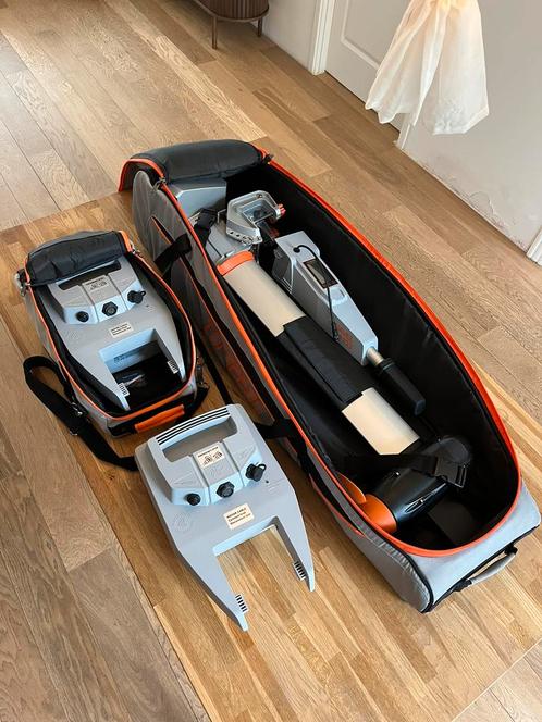 Torqeedo Travel 1103C Langstaart – 2x accu 915Wh – tassenset, Watersport en Boten, Buiten- en Binnenboordmotoren, Zo goed als nieuw