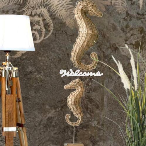 2 pcs rivièra maison rr seahorse
& RM welcome sign, Huis en Inrichting, Woonaccessoires | Wanddecoraties, Ophalen of Verzenden