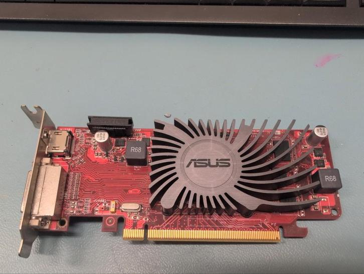 Asus ATI Radeon HD 4350 Videokaart, Computers en Software, Videokaarten, Gebruikt, AMD, PCI-Express 2.0, GDDR2, DVI, VGA, Ophalen of Verzenden