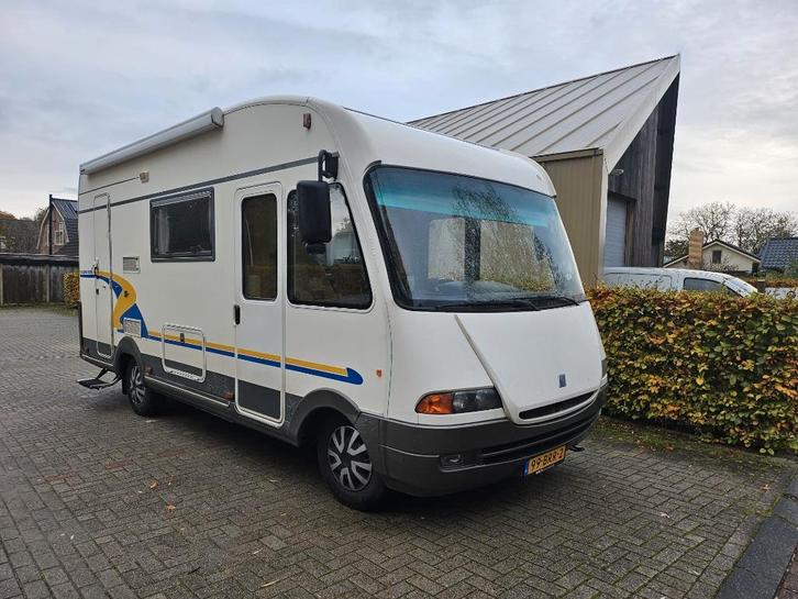 Eura Mobil Integraal in zeer goede staat NL nieuw geleverd, Caravans en Kamperen, Campers, Bedrijf, tot en met 5, Integraal, Eura Mobil