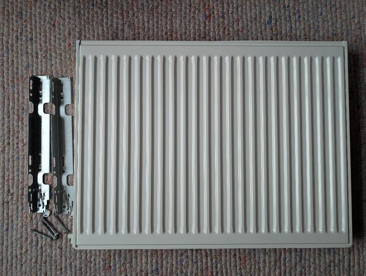 Thermrad Radiator 600x800 T11 Super-8 Compact met toebehoren, Doe-het-zelf en Verbouw, Verwarming en Radiatoren, Gebruikt, Radiator