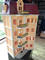 Groot herenhuis van playmobil 4 etage, Kinderen en Baby's, Speelgoed | Playmobil, Ophalen of Verzenden, Gebruikt, Complete set