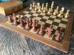 Oud schaakspel bord 42 x42 cm voor, € 25, Hobby en Vrije tijd, Gezelschapsspellen | Bordspellen, Ophalen of Verzenden, Gebruikt