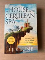The House in the Cerulean Sea TJ Klune, Ophalen of Verzenden, Zo goed als nieuw