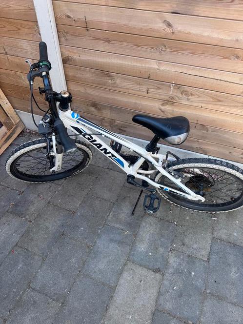 jongensfiets mountainbike wit/blauw 20 inch  7 versnellingen, Fietsen en Brommers, Fietsen | Jongens, Gebruikt, 20 inch, Versnellingen