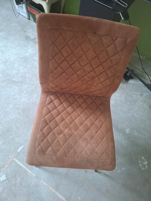 Bruine Stoel met Ruitpatroon, Huis en Inrichting, Stoelen, Zo goed als nieuw, Eén, Metaal, Stof, Bruin, Ophalen of Verzenden