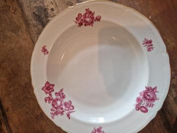 Soepborden. beschikbaar voor biedingen