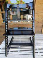 Onbeschadigde zwarte Tripp Trapp kinderstoel met Babyset, Kinderen en Baby's, Kinderstoelen, Ophalen, Zo goed als nieuw, Meegroeistoel