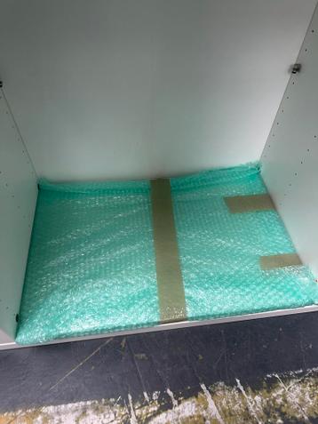 IKEA besta kast - gedeelte met glazen deurtjes - afbeelding 7