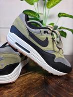 Nike Air Max 1 SC Dark Stucco maat 42,5, Bruin, Nike, Nieuw, Ophalen of Verzenden