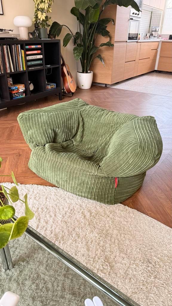 Twee Loungepug zitzakken - los of samen te koop!, Huis en Inrichting, Zitzakken, Zo goed als nieuw, Zitzak, Groen, Ophalen