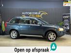 Volvo XC90 2.4 D5 Momentum 2007 BLAUW AUT|STOELVERWR|CARPLAY, Auto's, Volvo, Gebruikt, Beige, 241 €/maand, Blauw