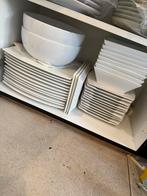 Compleet servies 12 persoons, Huis en Inrichting, Keuken | Servies, Ophalen, Zo goed als nieuw, Overige stijlen, Porselein