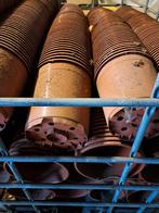 950 rode kweekpotten 5 liter inhoud € 100,00 totaal