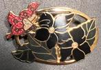 Zgan cloisonne,emaille broche vlinder op bloem. Merk Behave., Ophalen of Verzenden, Zo goed als nieuw, Rood, Overige materialen