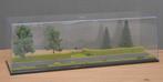 Diorama vitrine, bomen laan 2, Hobby en Vrije tijd, Modelauto's | 1:50, Ophalen of Verzenden, Nieuw, Bus of Vrachtwagen, Wsi
